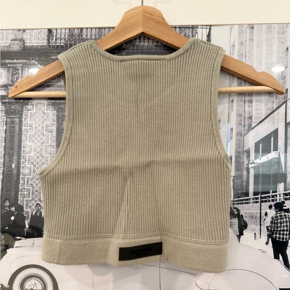 Fear of God ESSENTIALS SS23 knit rib sport tank crop top sports bra | M in Seal - Picture 9 of 11